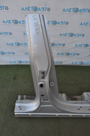 Front quarter right Hyundai Sonata 15-19 silver with central pillar