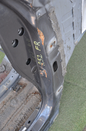 Front right quarter Nissan Pathfinder 13-20 graphite with central pillar, dented side member
