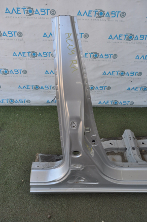 Honda Accord 13-15 silver front right quarter with central pillar, dent