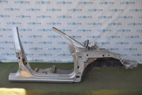 Front right quarter Mitsubishi Galant 04-12 silver with central pillar, dented