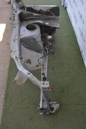 Quarter front right Subaru b10 Tribeca silver