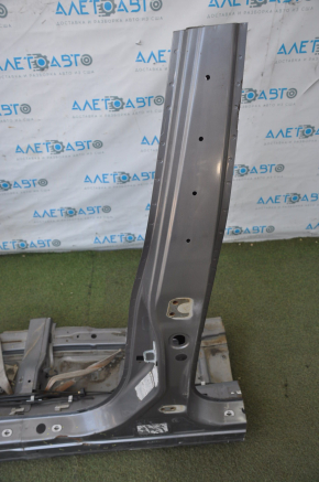 Quarter front left Subaru b10 Tribeca graphite with central pillar, dented side member