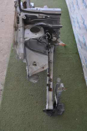 Subaru b10 Tribeca graphite front right quarter with central pillar