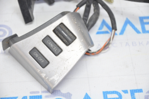 Steering wheel control buttons right Infiniti FX35 FX45 03-07 frame is worn out