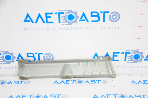 Subaru b9 Tribeca front left fender bracket