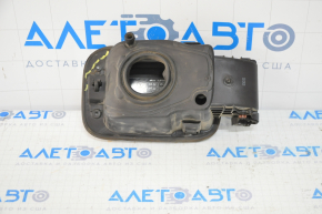 Fuel filler flap with housing Mercedes W221 crack in housing