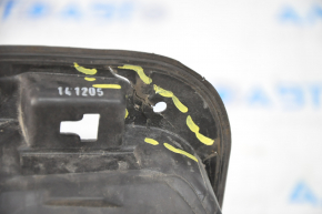 Fuel filler flap with housing Mercedes W221 crack in housing