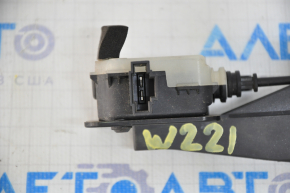 Mercedes W221 fuel filler flap lock