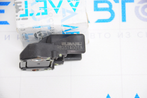 Front airbag sensor left Subaru b9 Tribeca guide breakage