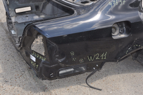 Mercedes W211 black rear right quarter wing