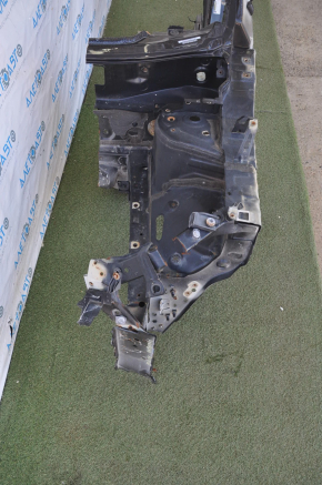 Front left quarter Nissan Rogue 14-20 black with central pillar, dented side member