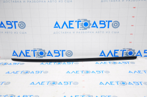 Windshield molding right Lexus CT200h 11-17