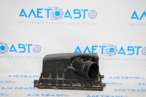 Upper air filter housing cover Toyota Camry v55 15-17 2.5 usa without flow meter, broken fastener, def edge