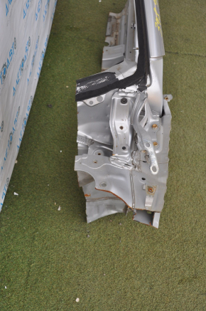 Front quarter left Toyota Avalon 13-18 silver with central pillar, without side member