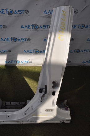 Front left quarter Lexus CT200h 11-17 white with central pillar, without nose longe