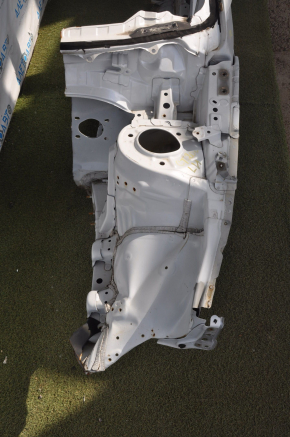 Front left quarter Lexus CT200h 11-17 white with central pillar, without nose longe