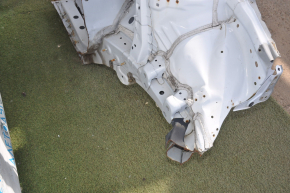 Front left quarter Lexus CT200h 11-17 white with central pillar, without nose longe