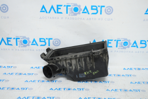 Lower air filter housing cover Toyota Camry v40 2.4