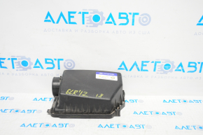 Upper air filter housing cover Hyundai Elantra UD 11-16