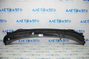 Windscreen wiper grille plastic Nissan Rogue 14-20 cracks