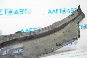Windscreen wiper grille plastic Ford Explorer 11-19 broken fastener, torn seal