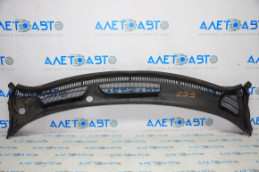 Wiper grille plastic Ford Fiesta 11-19 broken fastener