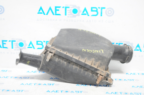 Lincoln Town Car Air Filter Housing 98-11