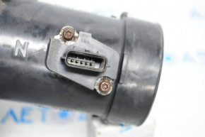 Infiniti FX35 03-08 air filter housing with air flow meter