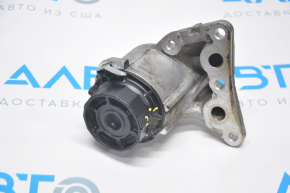 Oil filter housing Toyota Prius V 12-17 glass defect