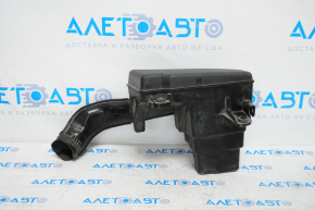 Air duct for Lexus CT200h 11-13 filter with resonator