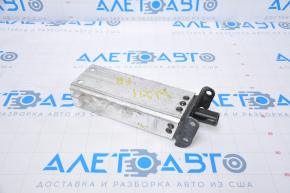 Front bumper reinforcement fang right Mercedes W211