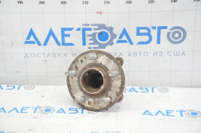 Chevrolet Volt 16-19 rear left hub rusty