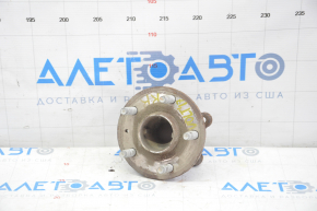 Chevrolet Volt 16-19 rear right hub rusty