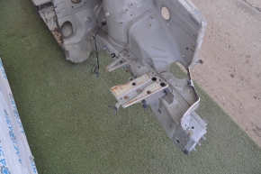 Front left quarter Lexus RX300 98-03 gold with central pillar, dented