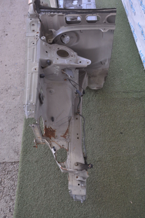 Front right quarter Lexus RX300 98-03 gold with central pillar, dented, bumps