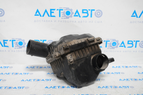 Air filter housing assembly Subaru b10 Tribeca edge defect