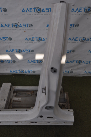Front left quarter Ford Escape MK3 13-14 pre-rest white with central pillar
