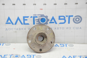 Front left hub VW Passat b8 16-19 USA rusty