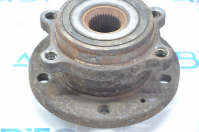 Front right hub VW Tiguan 09-18 rusty