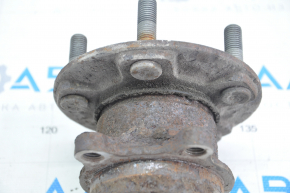 Rear right hub Ford Focus mk3 11-18 rusty