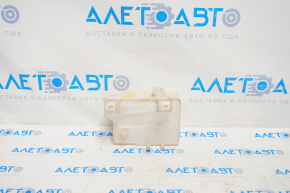 Large Nissan Leaf 11-12 cooling expansion tank without cap