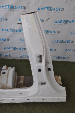 Quarter wing rear right Kia Optima 14-15 white with central pillar, dented