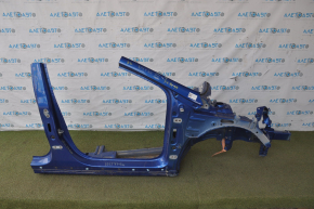 Chevrolet Volt 16 front right quarter - blue with central pillar, dented