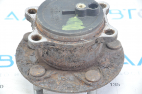 Rear right hub Mazda 6 13-21 rusty