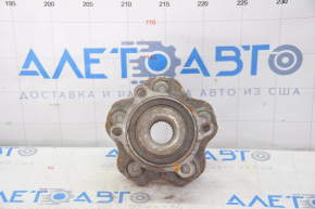 Rear left hub Nissan Murano z51 09-14 AWD