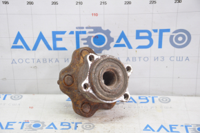 Rear right hub Nissan Murano AWD z50 03-07 rusty