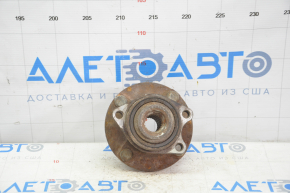 Front right hub Nissan Versa 1.8 10-12
