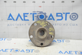 Hub front right Subaru b9 Tribeca no studs