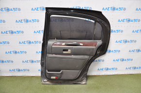 The door is bare rear right Lincoln Town Car 98-11 black, made, butt