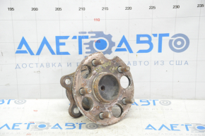 Rear left hub Lexus RX300 RX330 RX350 RX400h 04-09 FWD